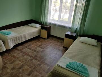 Фото номера Трехместный номер с ванной комнатой Мотели Volkovysk Motel г. Волковыск 4