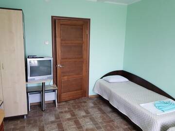 Фото номера Трехместный номер с ванной комнатой Мотели Volkovysk Motel г. Волковыск 3